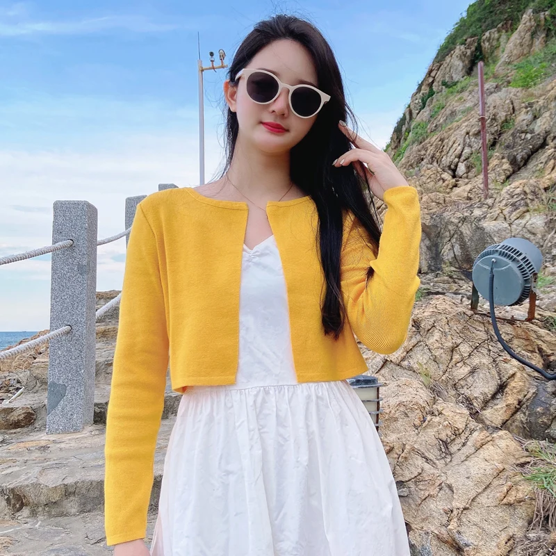 Black Cropped Knitted Sweater Korean Style Women's Coat Spring 2026 Long Sleeve Top Jersey Cardigan Female Clothing Blouses