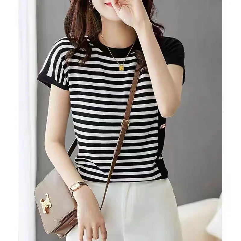 Fashionable new knit short sleeve women's ice silk shirt round collar black and white striped cotton T-shirt loose half sleeve