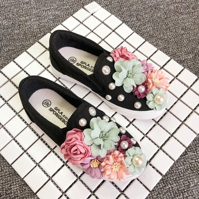 Women Casual Shoe Sweet Beauty Flats Comfortable Shoes Women White Korean Female Designer Brand Sneakers Hand-made Embroidery