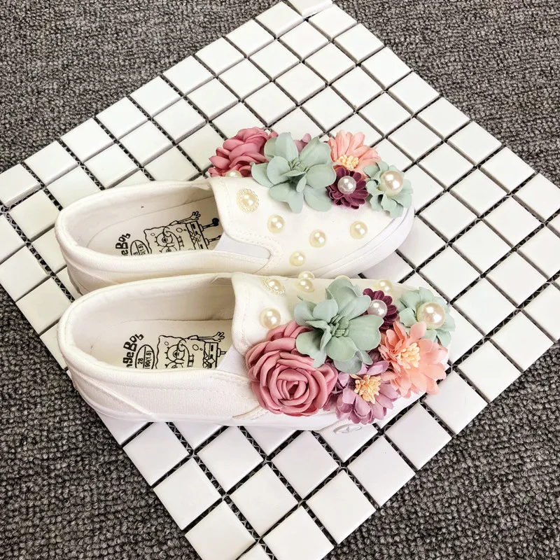 Women Casual Shoe Sweet Beauty Flats Comfortable Shoes Women White Korean Female Designer Brand Sneakers Hand-made Embroidery