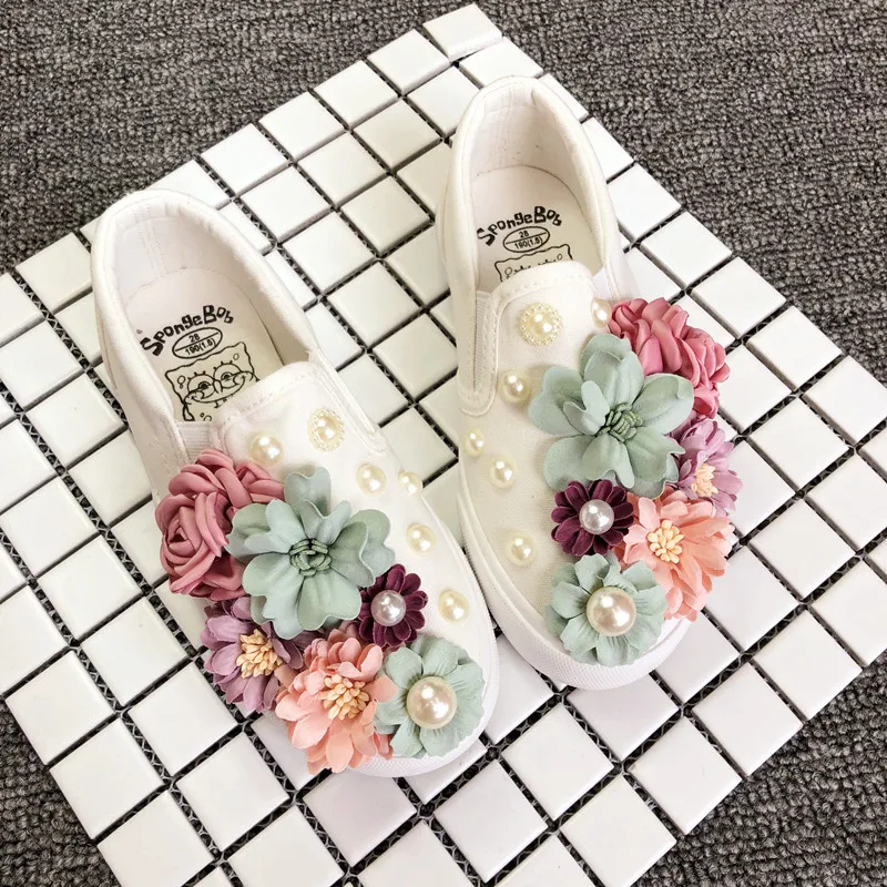 Women Casual Shoe Sweet Beauty Flats Comfortable Shoes Women White Korean Female Designer Brand Sneakers Hand-made Embroidery