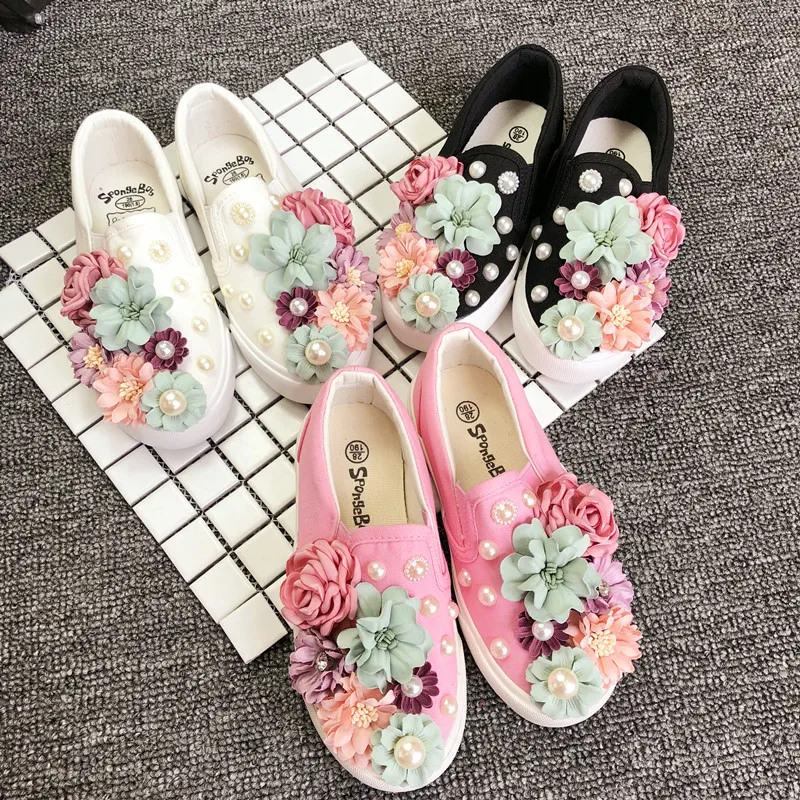 Women Casual Shoe Sweet Beauty Flats Comfortable Shoes Women White Korean Female Designer Brand Sneakers Hand-made Embroidery