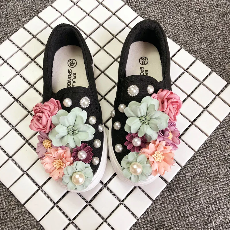 Women Casual Shoe Sweet Beauty Flats Comfortable Shoes Women White Korean Female Designer Brand Sneakers Hand-made Embroidery