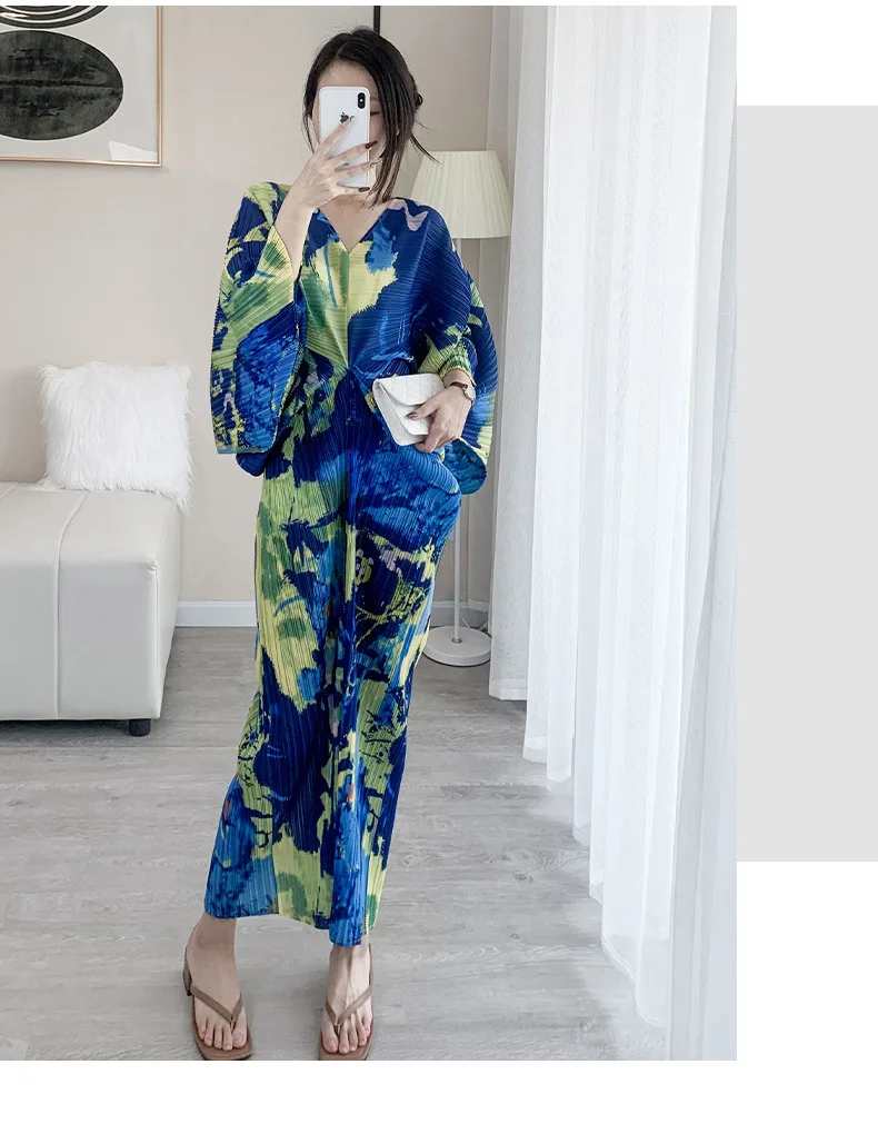 Miyaki Fold Dress for Women, Elegant Dress, V-neck, Bat-Sleeve, Printed Loose Dress, High-Grade, Spring and Autumn Fashion, 2022