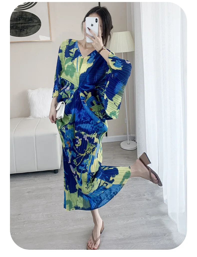 Miyaki Fold Dress for Women, Elegant Dress, V-neck, Bat-Sleeve, Printed Loose Dress, High-Grade, Spring and Autumn Fashion, 2022