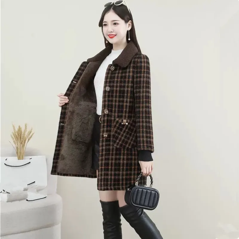 UHYTGF XL-6XL Winter Coat Women Fashion Stitching Medium Length Plaid Woolen Jacket Female Korean Slim Warm Ladies Overcoat 2261