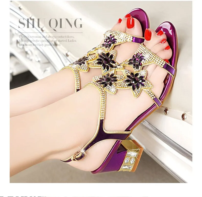 2023 New Fashion Sandals Ladies High And Low Heel Sandals Leather Women'S Sandals With Diamonds Outdoor Ladies Beach Shoes