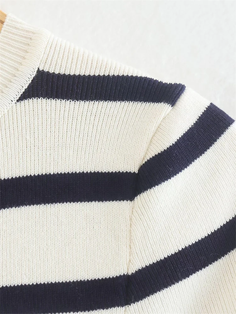 KEYANKETIAN women's round neck short-sleeved knitted striped shirt summer new British style tight short fashion pullover top