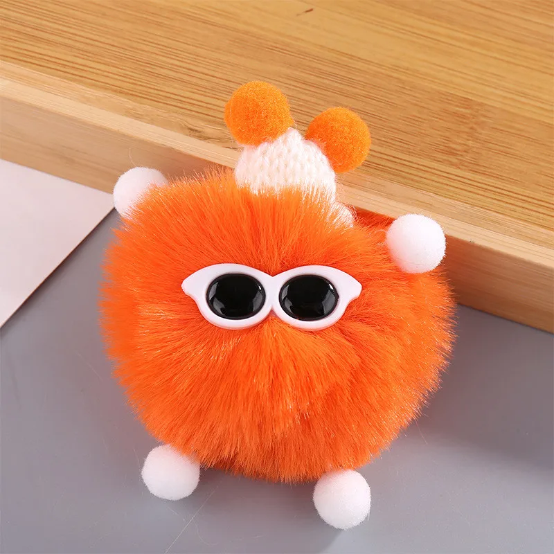 Hot Selling Plush Ball Hole Shoes Charms for Furry Ball Cute Shoe Charms Designer Lovely Removable Shoes Accessories All-match