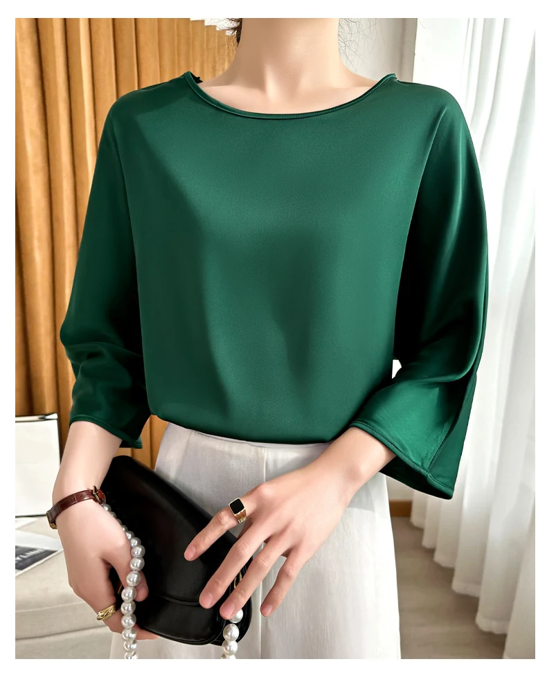 Summer New Short-Sleeved Acetic Acid Satin Round Neck Loose Joker T-Shirt Women's Mid-Sleeve Five-Point Sleeve Jacket Short