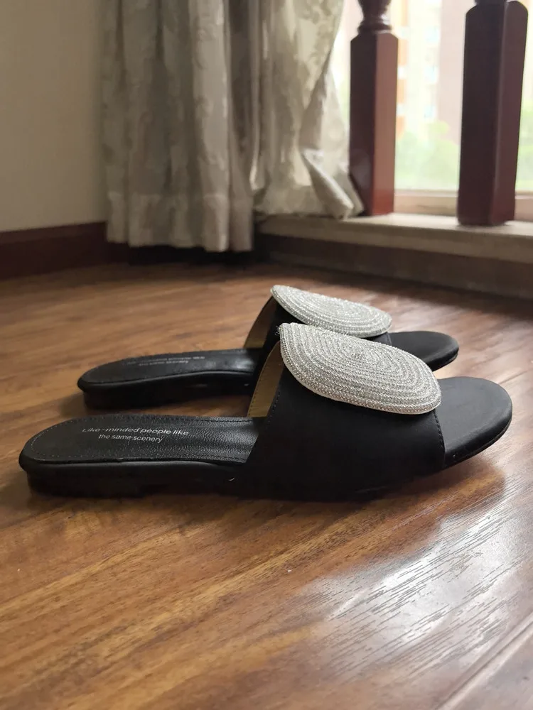 MKKHOU Fashion Sandals Women's New High Quality Linen Flat Bottom Slippers Minimalist Outdoor Slippers Beach Shoes