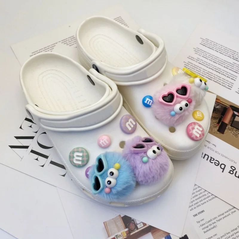 New DIY Plush Ball Hole Shoes Charms Shoe Accessories Cute Fur Ball Elf Detachable Shoe Flower Shoe Buckle Hot sales