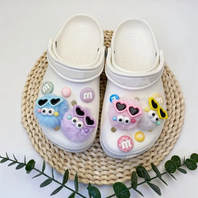 New DIY Plush Ball Hole Shoes Charms Shoe Accessories Cute Fur Ball Elf Detachable Shoe Flower Shoe Buckle Hot sales