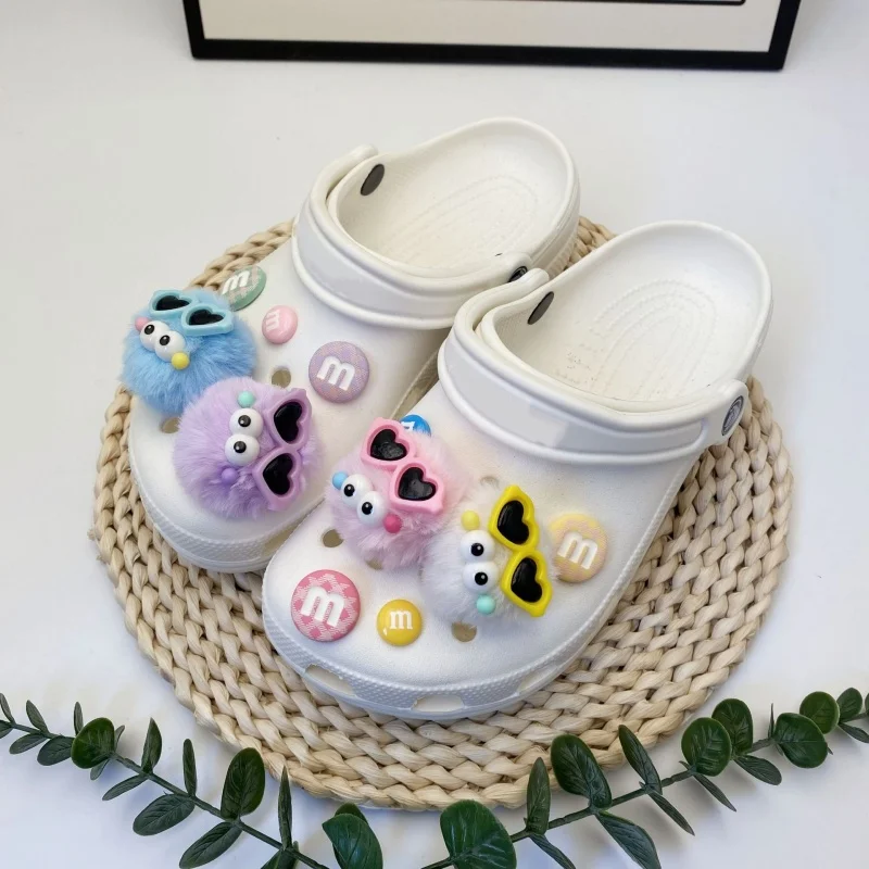 New DIY Plush Ball Hole Shoes Charms Shoe Accessories Cute Fur Ball Elf Detachable Shoe Flower Shoe Buckle Hot sales