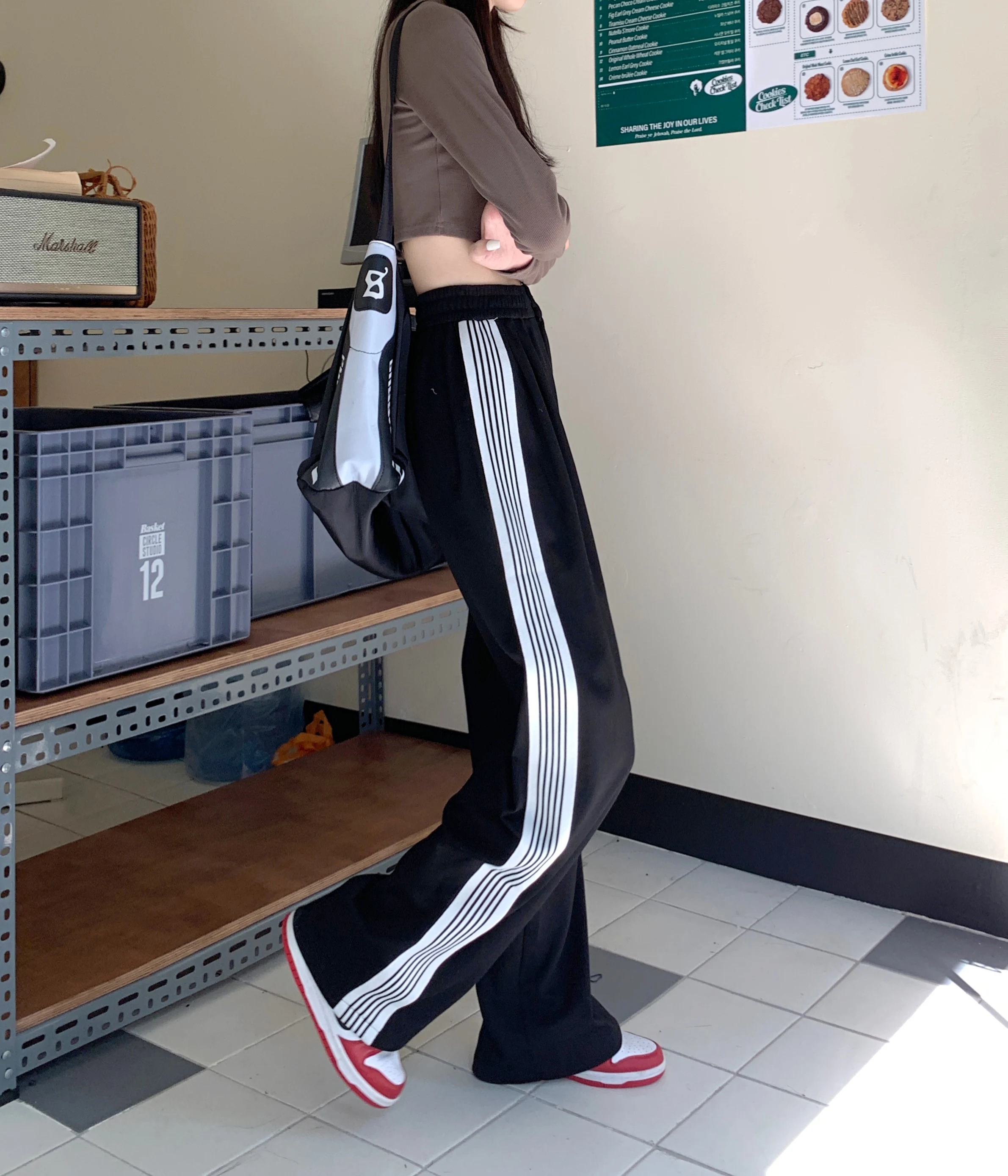 American Striped Pants Women 2025 Autumn Color Collision Loose Casual Straight Leg Sweatpants Versatile Fashion Trousers Female