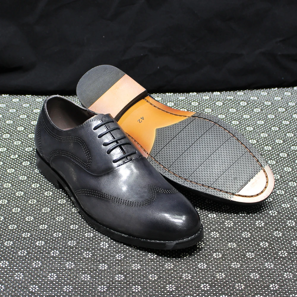 Classic Men's Oxfords Genuine Leather Handmade Wingtip Office Business Dress Shoes for Men Lace-Up Wedding Party Formal Footwear
