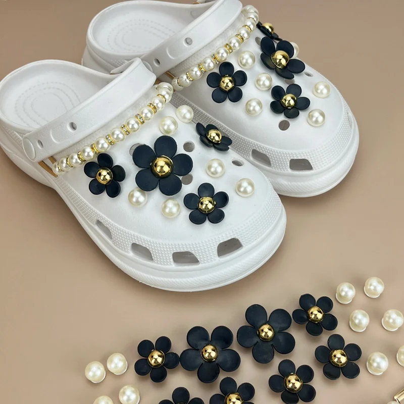 Luxurious Pearls Black Flowers Shoes Charms Sandals Charms Decoration Set for Kids and Women Hole Shoes Accessories