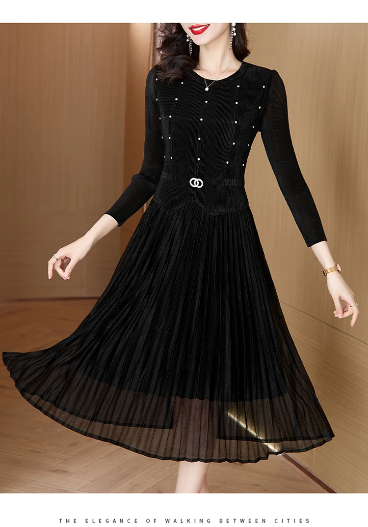 Sanzhai Pleated Dress 2024 Spring New O-Neck Heavy Industry Nail Diamonds Elegance Slimming Waist Length Knee Length Dress