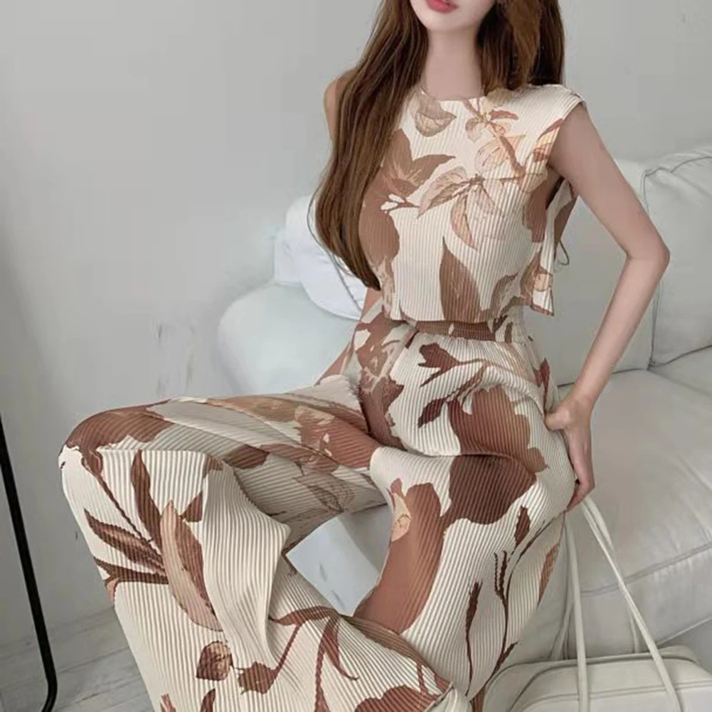 Women Vest Sleeveless Vest Pleated Sleeveless Vest Summer Two Piece Set Wide Leg Trousers Women Widely Applicable