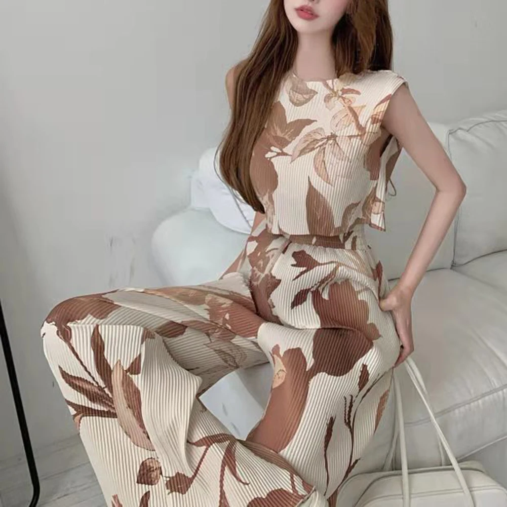 Women Vest Sleeveless Vest Pleated Sleeveless Vest Summer Two Piece Set Wide Leg Trousers Women Widely Applicable