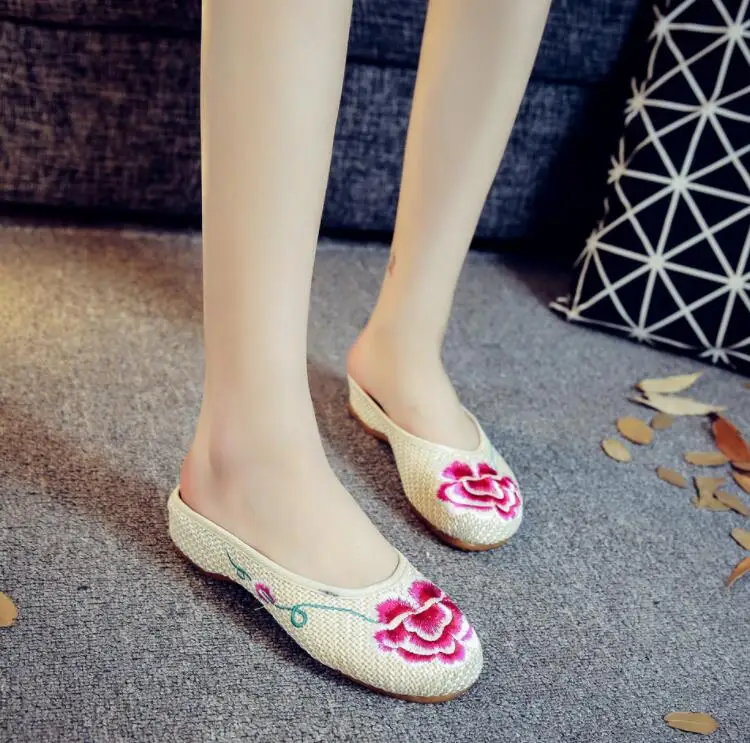 Special Offer Women's Summer Canvas Slipper Floral Embroider Breathable Casual Slides Flat Heel Walking Shoe Standard Size