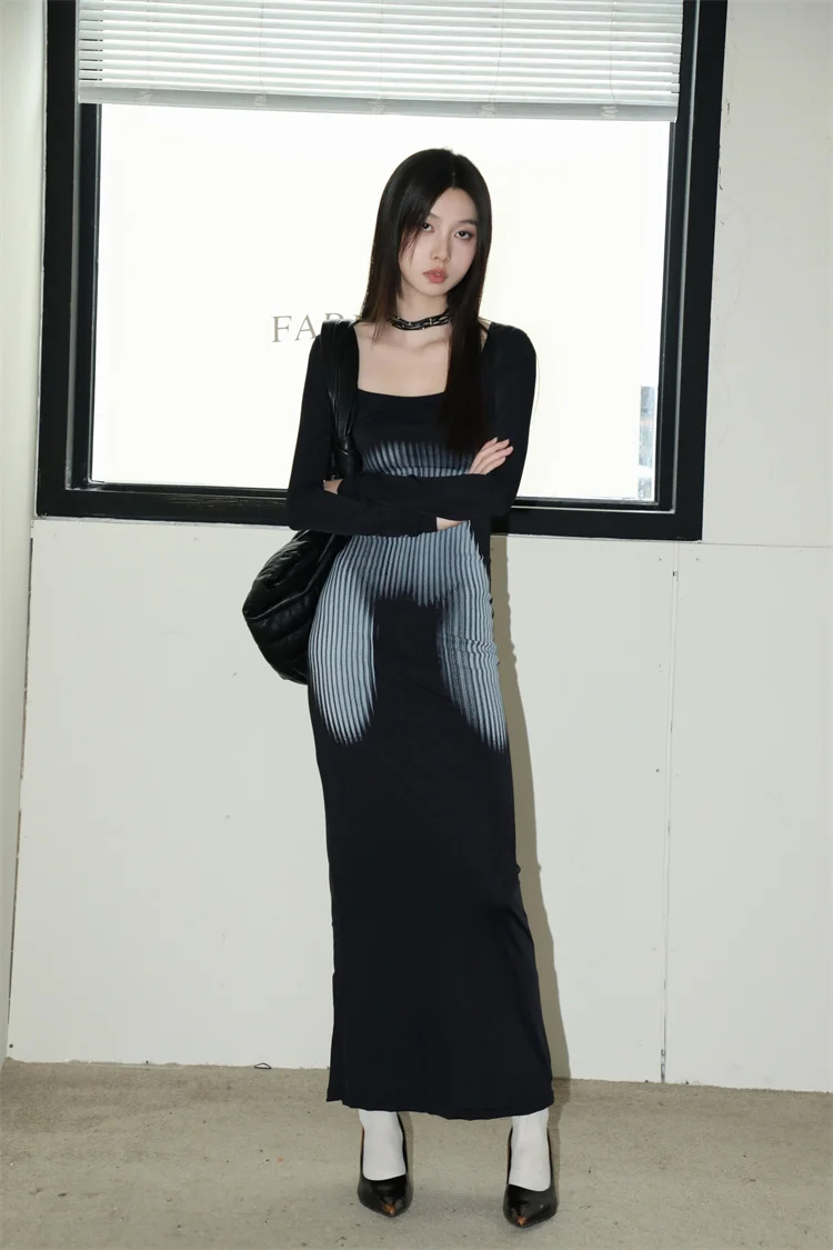 Y2K Sexy Long Sleeved Print Design Long Dress Elegant Slim Square Necked Dress Woman Street Style Wrapped Hip Skirt