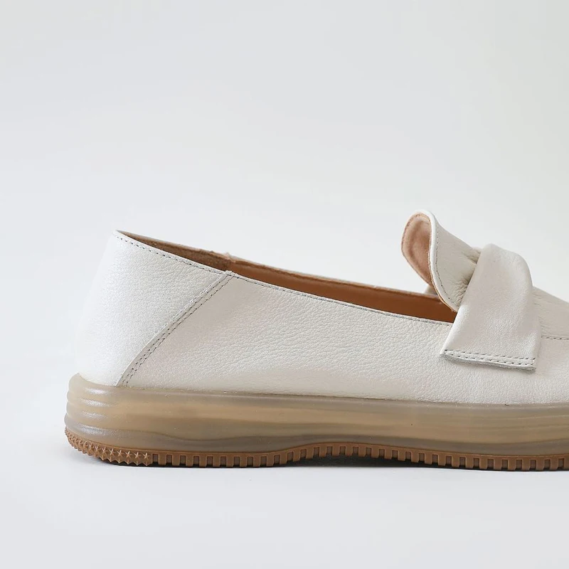 CareaymadeCowhide Women Loafers Shoes Spring Genuine Leather Low Platform Flat Shoes Casual Slip on Loafers Moccasin Women Flats