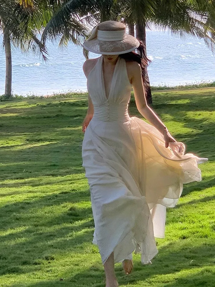 White Sleeveless V-Neck Hanging Neck Dress For Women'S Summer, New Gentle Style, Slim And Elegant Long Skirt
