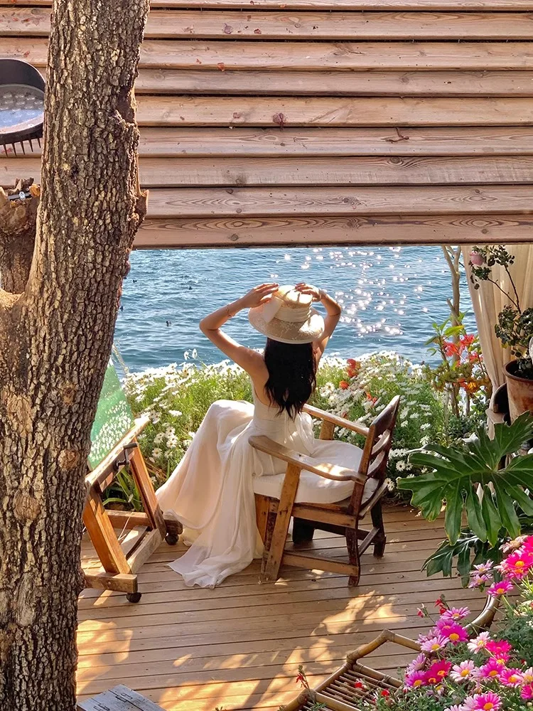 White Sleeveless V-Neck Hanging Neck Dress For Women'S Summer, New Gentle Style, Slim And Elegant Long Skirt