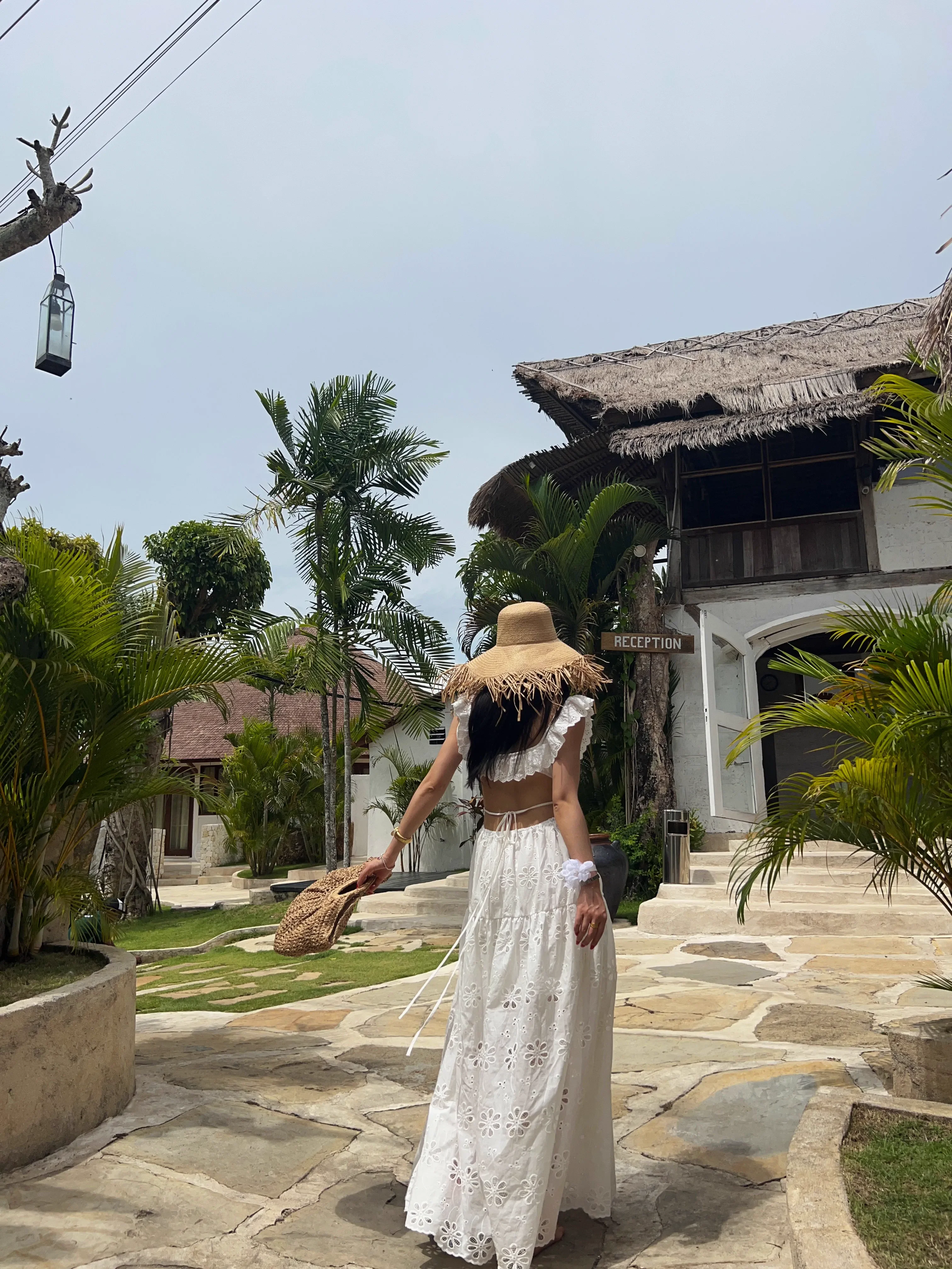 White Embroidered Hollow Out Dress For Women'S Summer Strapless Square Neck With A Unique Open Back Design, Slim Fit Long Skirt