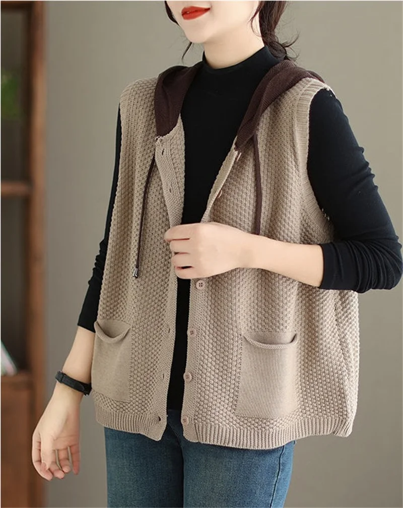 2026 New Hooded Knitted Vest Coat Women's Spring Autumn Sweater Sleeveless Jacket Design Sense Fashion Waistcoat Tide Female Top
