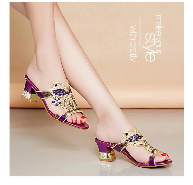 Summer New Fashion Sandals Women Crystal Slippers Glitter Bling Flip Flops Outdoor Slides Hot Beach Thick Heel Shoes