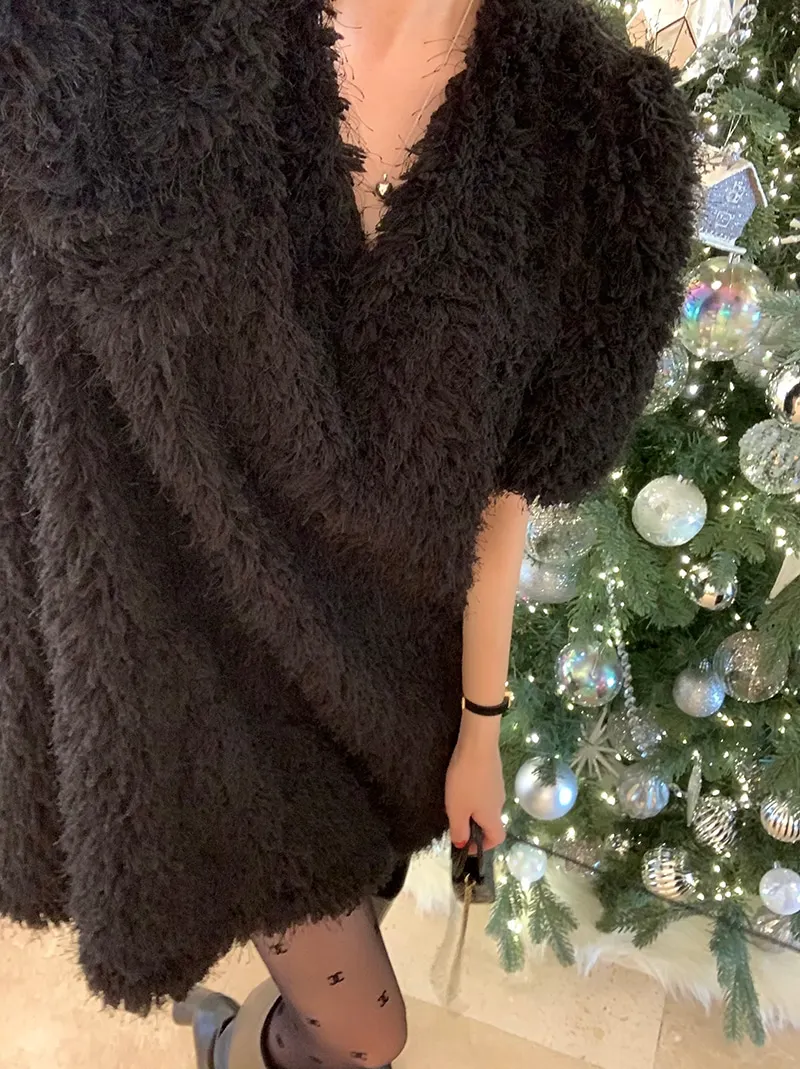Clothland Women Elegant White Black Fur Dress V Neck Short Sleeve A Line Party Event Club Mini Dresses Vestido QD305