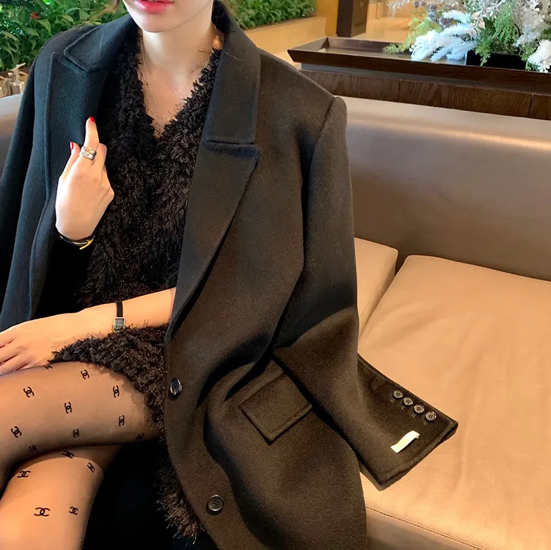 Clothland Women Elegant White Black Fur Dress V Neck Short Sleeve A Line Party Event Club Mini Dresses Vestido QD305