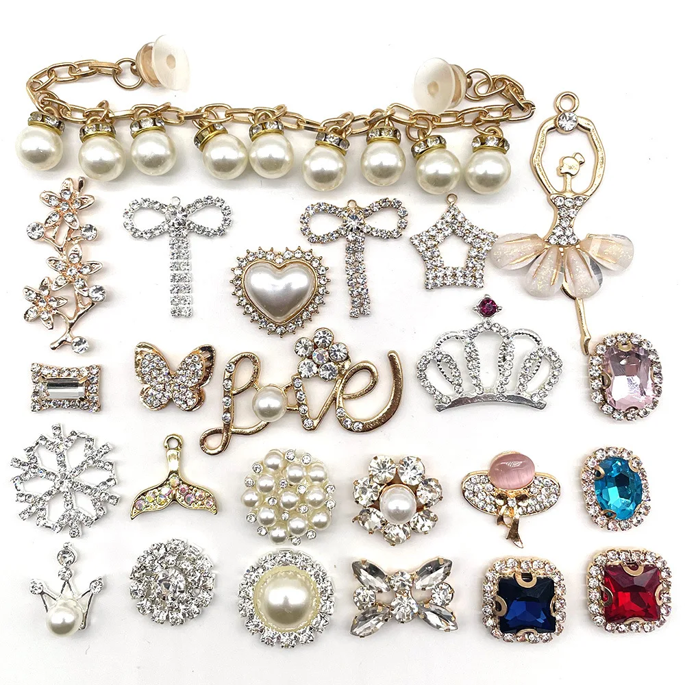 1PCS Shoe Charms Designer Pins Bling Rhinestone Girl Gift Glow Clog Decoration Metal Love Butterfly Accessories