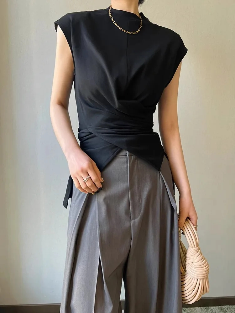 Black Twisted Split T-Shirt Women'S Summer Fashion Design Sense Shoulder Padded Cross Irregular Short Sleeved Top