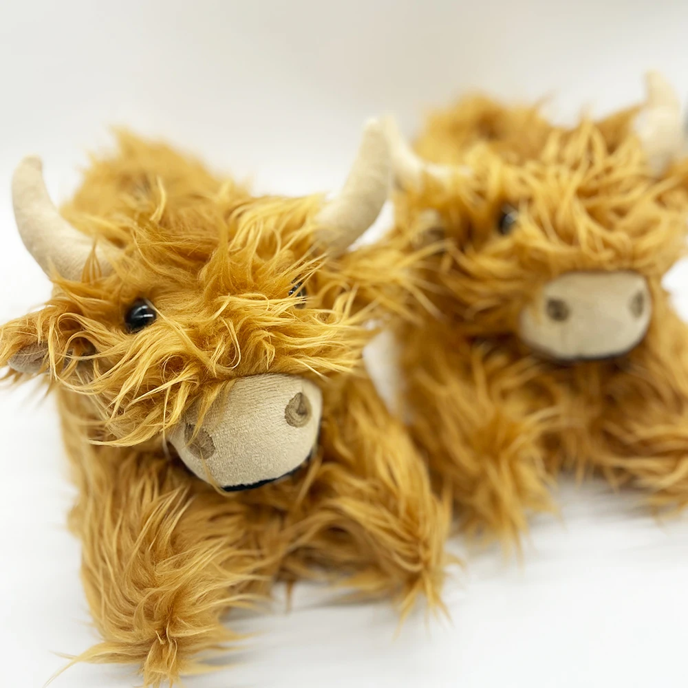 Highland Cow Plush Slippers Winter Fashion Colourful Fluffy Cattle Shoes Soft Warm Indoor Cartoon Furry Slides for Women Men