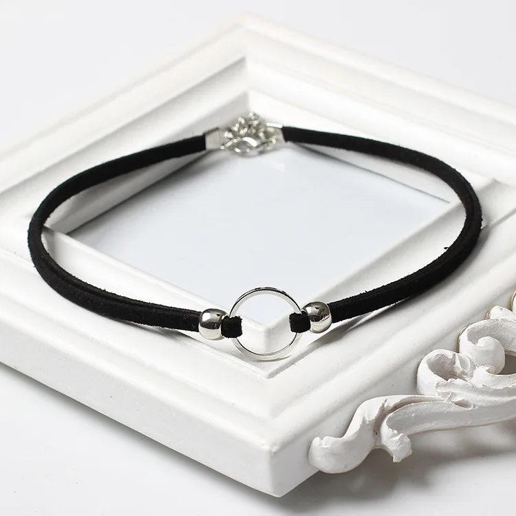 Black Velvet Punk Chokers Necklaces for Women Gothic Collar Necklaces Golden Circle Chokers Fashion Jewelry Wholesale