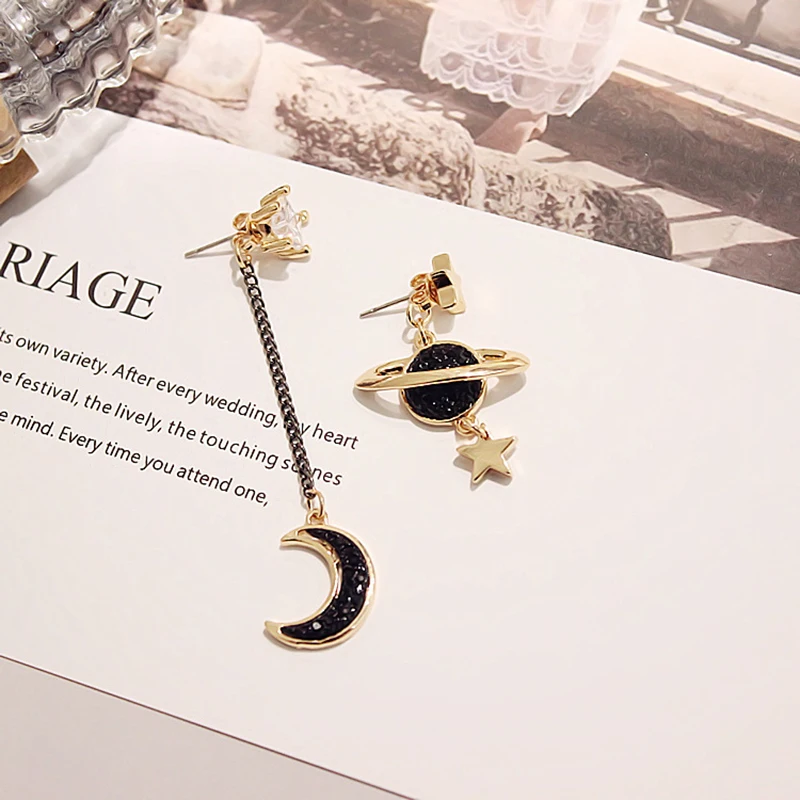 New Fashion Black Rhinestones Star Moon Charms Asymmetric Earrings for Women Party Classic Cute Girls Drop Earrings Jewelry Gift