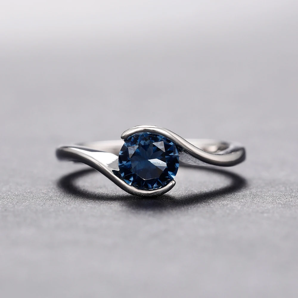 Huitan Luxury Solitaire Band Women's Rings with Blue Cubic Zirconia Simple and Elegant Bridal Wedding Rings 2022 Trendy Jewelry