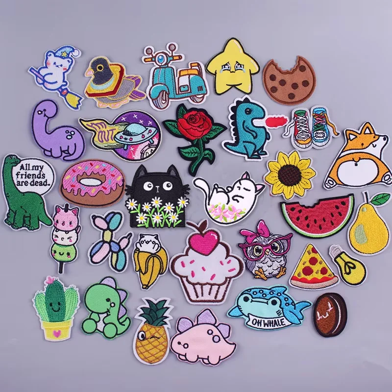 Cute Animals Dinosaur Patch Iron On Embroidered For Clothing Cartoon Anime Patches For Kid Clothes Appliques Stickers T-shirt