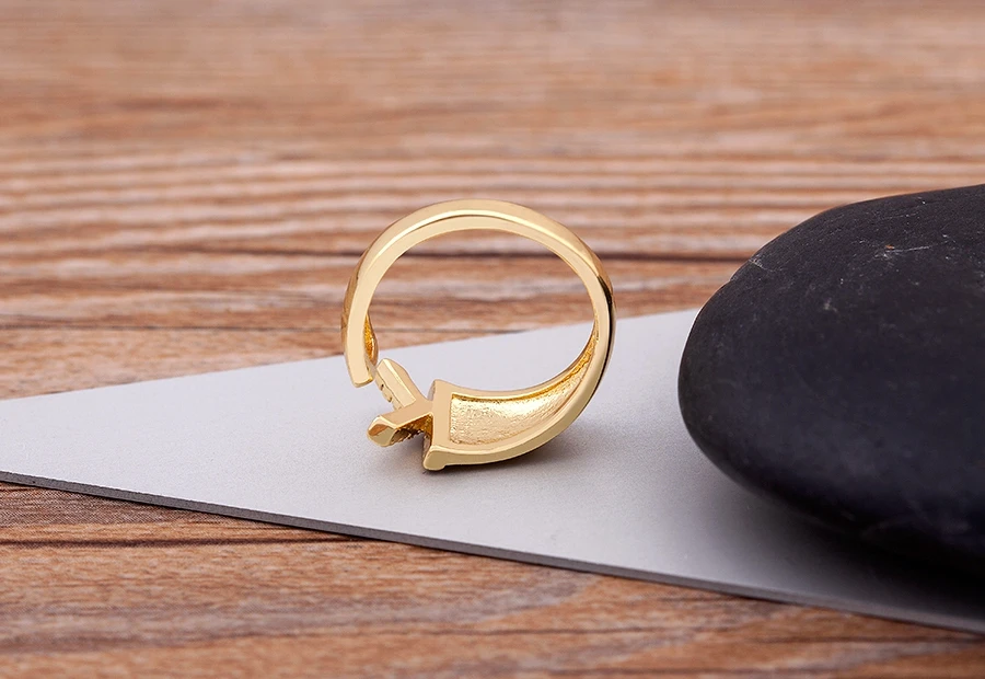 Fashion Chunky Wide Hollow A-Z Letter Gold Color Adjustable Opening Ring Initials Name Alphabet Female Party Wedding Jewelry