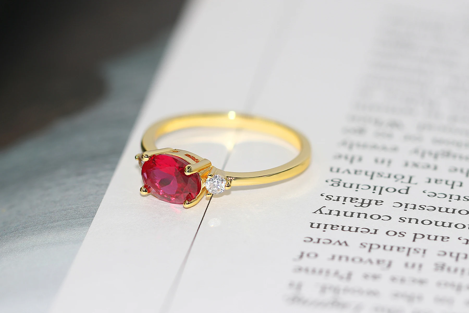 Wedding Engagement Dating Rings For Women Female Opal Gold Color Dainty Ring With Stone Fashion Y2k Jewelry Gift Wholesale R865