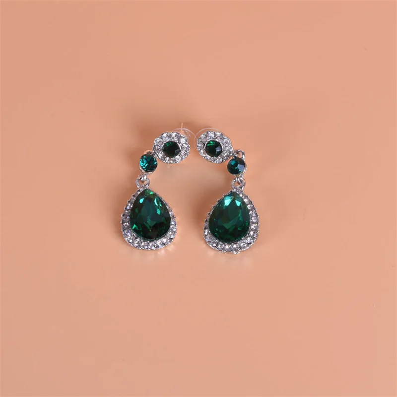 New Crystal Long Hanging Earrings for Women Water Drop Personality Luxury Drop Earrings Wedding Ear Jewelry Bijoux Femme Luxe