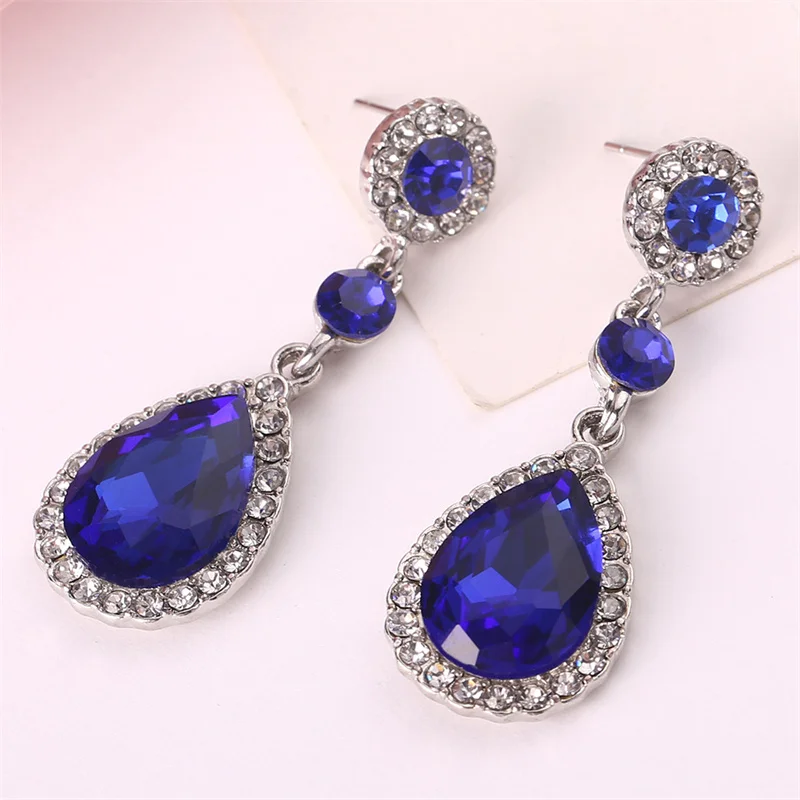 New Crystal Long Hanging Earrings for Women Water Drop Personality Luxury Drop Earrings Wedding Ear Jewelry Bijoux Femme Luxe