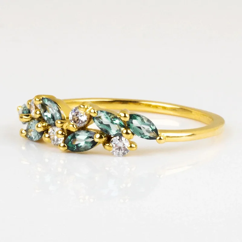 Huitan Newly Designed Women Finger Rings for Party Inlaid Light Blue Cubic Zirconia Aesthetic Female Rings Gift Trendy Jewelry