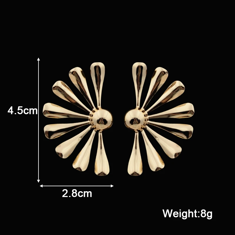 New European Exaggerated Women's Metal Hanging Earrings Multi-layers Alloy Pendants Twisted Unusual Earrings Fashion Cool Stuff