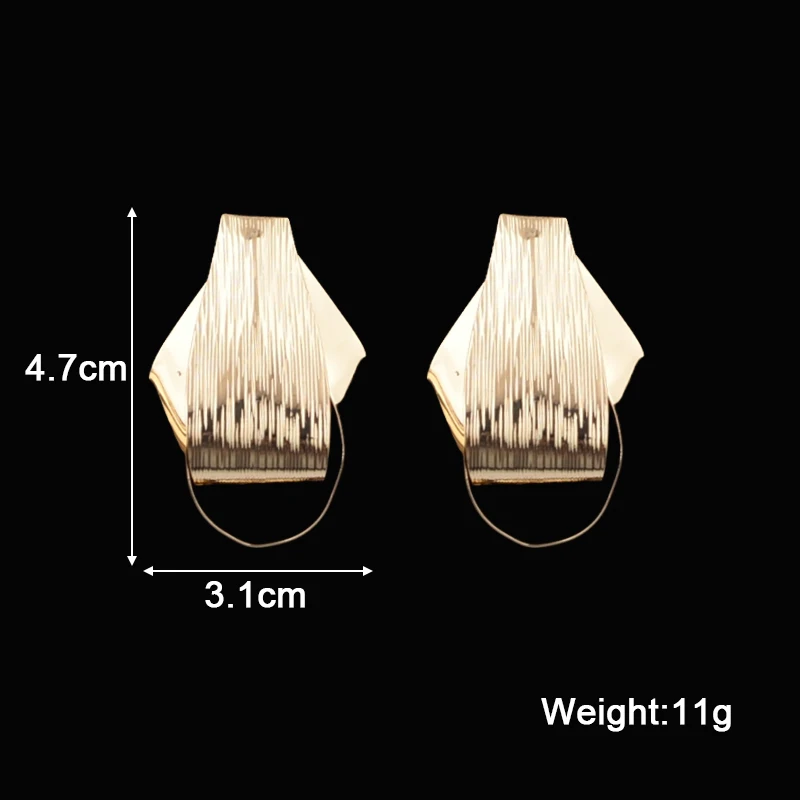 New European Exaggerated Women's Metal Hanging Earrings Multi-layers Alloy Pendants Twisted Unusual Earrings Fashion Cool Stuff