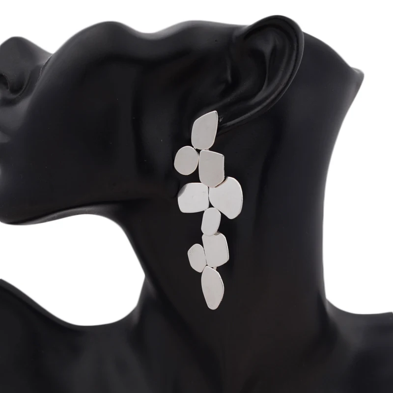 New European Exaggerated Women's Metal Hanging Earrings Multi-layers Alloy Pendants Twisted Unusual Earrings Fashion Cool Stuff
