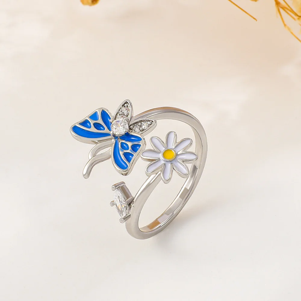 Hot Selling Fashion Jewellery Women's Ring Cute Rabbit Animal Rings Opening Adjustable Metal Ring 2021 New Pink Jewelry Gift